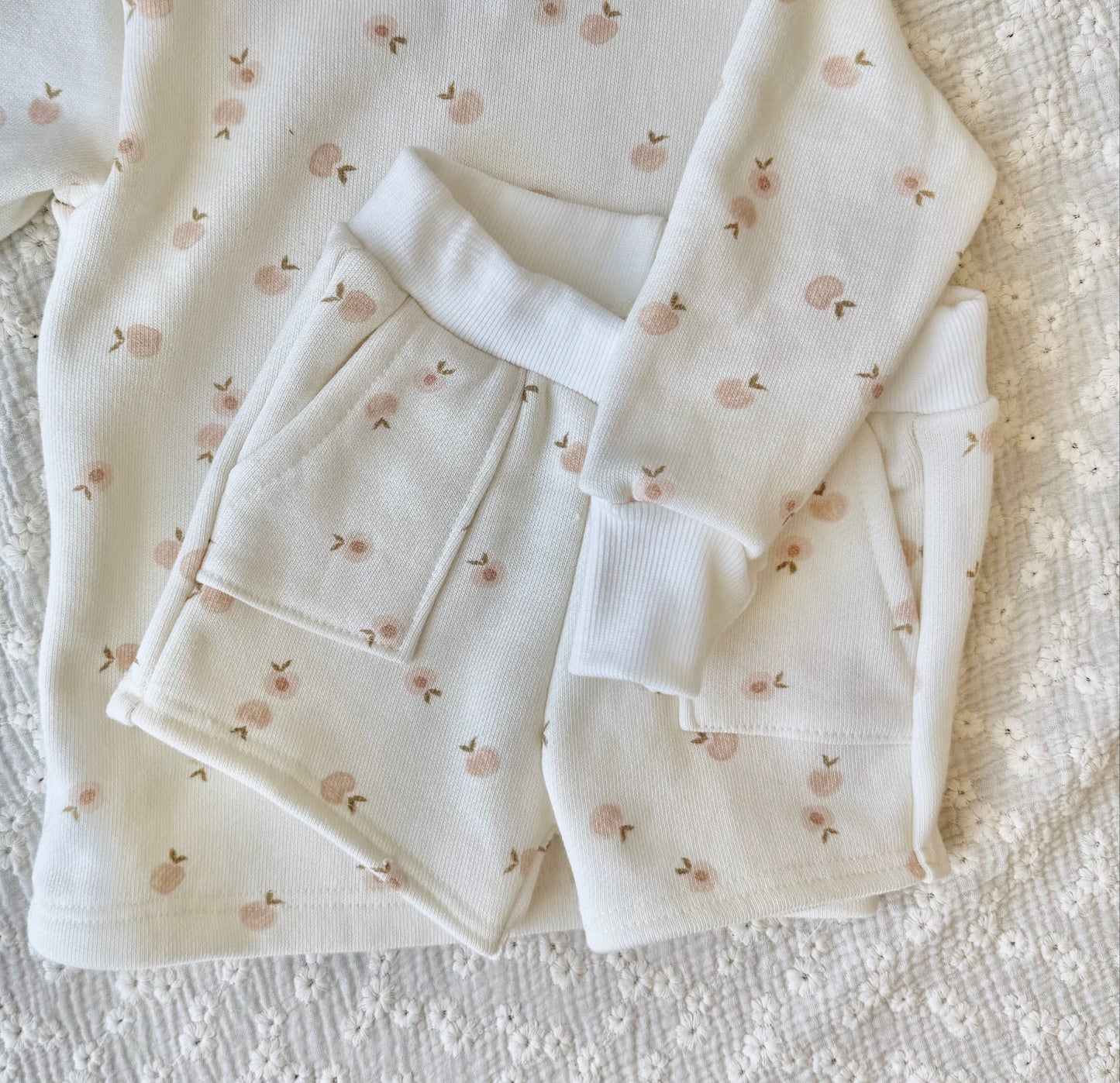 Peaches Shorts
