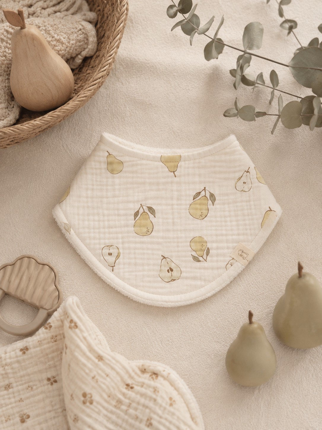 Harvest Pears Drool Bib